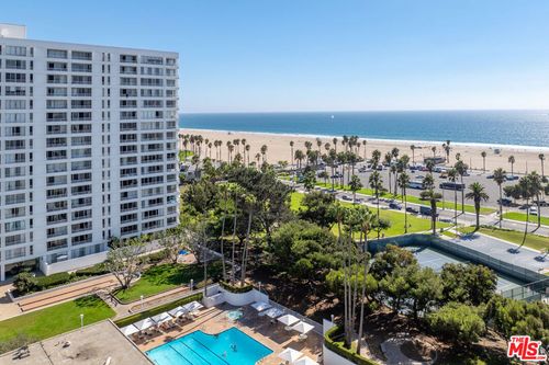 1521-2800 Neilson Way, Santa Monica, CA, 90405-4025 | Card Image