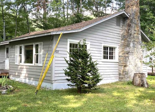 1945 Lake Dunmore Rd, Salisbury, VT, 05769-9767 | Card Image