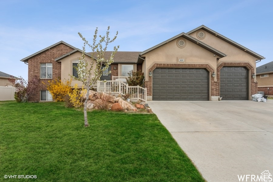 403 N 3830 W, For Sale in West Point Zoocasa