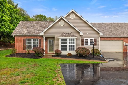 714 Spencer Woods Dr, Glenshaw, PA, 15116-2370 | Card Image