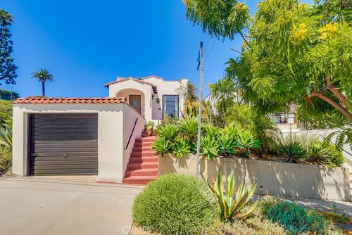 1066 W 1st St, San Pedro, CA, 90731 | Card Image