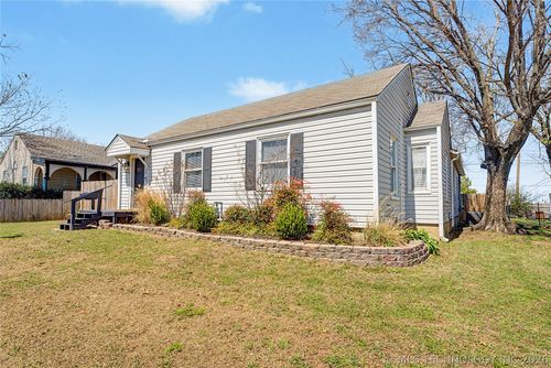 3813 E 21st Place, Tulsa, OK, 74114 | Card Image