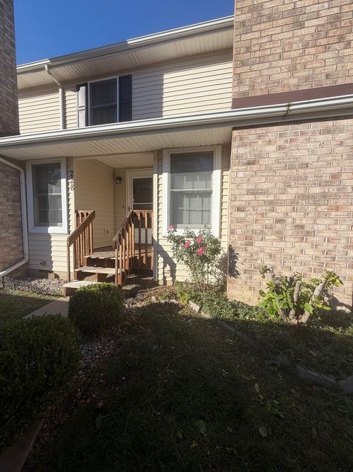 228-903 N Linden Street, Normal, IL, 61761 | Card Image