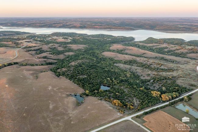 00000 Hi View Dr, Home with 0 bedrooms, 0 bathrooms and null parking in Manhattan KS | Image 20