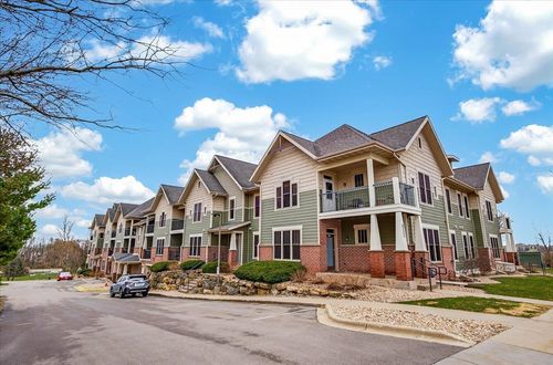 105-8253 Mayo Dr, Madison, WI, 53719-3907 | Card Image