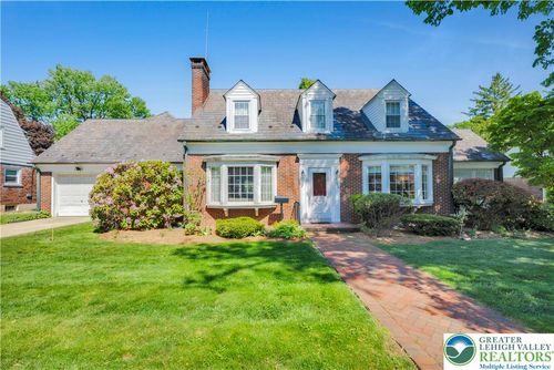 2230 Kemmerer St, Bethlehem, PA, 18017-4836 | Card Image