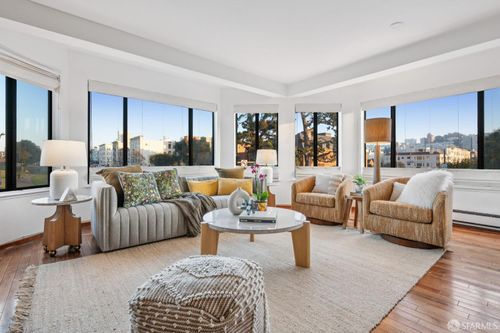 apt-208-3501 Laguna St, San Francisco, CA, 94123-7211 | Card Image