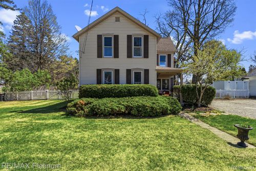 315 S West Street, Fenton, MI, 48430 | Card Image