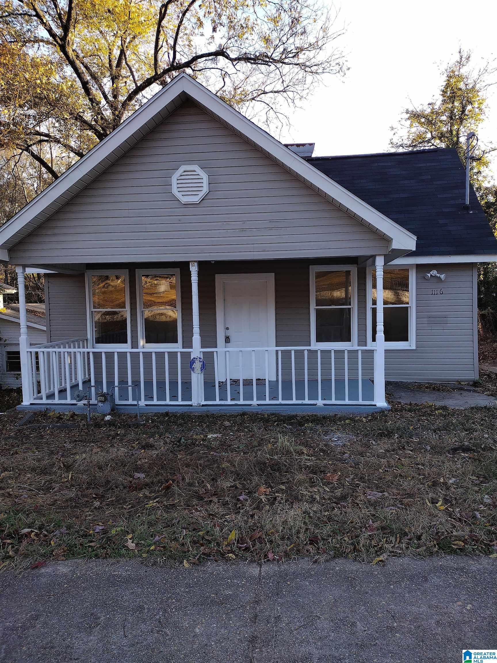10th St, Anniston, AL 36207
