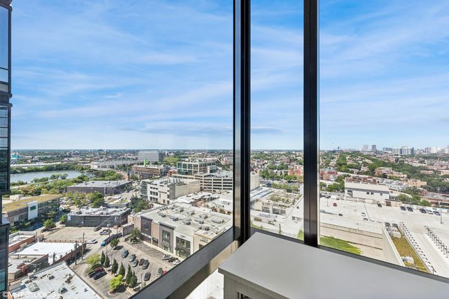 UNIT-1805 - 860 W Blackhawk St, Condo with 1 bedrooms, 1 bathrooms and 1 parking in CHICAGO IL | Image 19