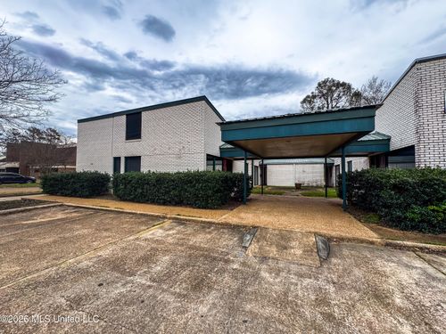 b-142 Jefferson Davis Blvd, Natchez, MS, 39120-5104 | Card Image