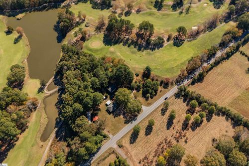 8426 81 N Highway, Easley, SC, 29642 | Card Image