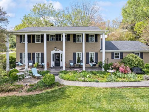 60 Club Knoll Ave, Waynesville, NC, 28786-2612 | Card Image