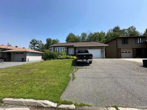 25 Furlong St, Kirkland Lake, ON, P2N3P5 | Card Image