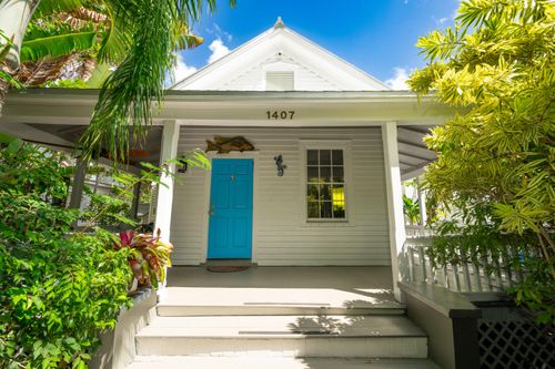 1407 Petronia St, Key West, FL, 33040-7236 | Card Image