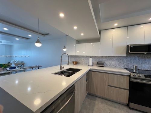1003-2903 Ne 163rd St, North Miami Beach, FL, 33160-4448 | Card Image