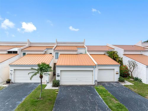 4306 Sunray Ct, TAMPA, FL, 33615-5512 | Card Image