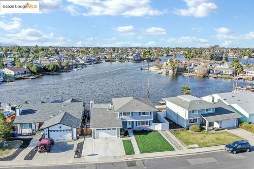 1608 Willow Lake Rd, Discovery Bay, CA, 94505-9424 | Card Image