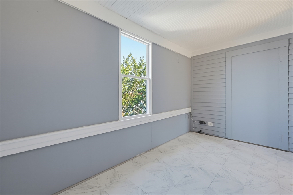 Residential Lease in Fitchburg 5