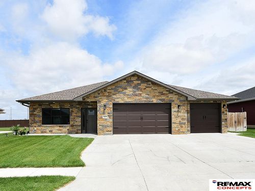 2028 Eastgate Dr, Crete, NE, 68333-3514 | Card Image