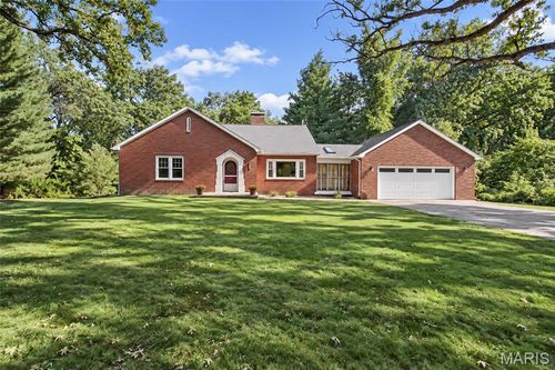 2315 Fairview Dr, Alton, IL, 62002-5627 | Card Image