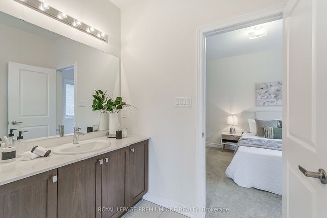799 Apple Terr, House other with 5 bedrooms, 4 bathrooms and 2 parking in Milton ON | Image 30
