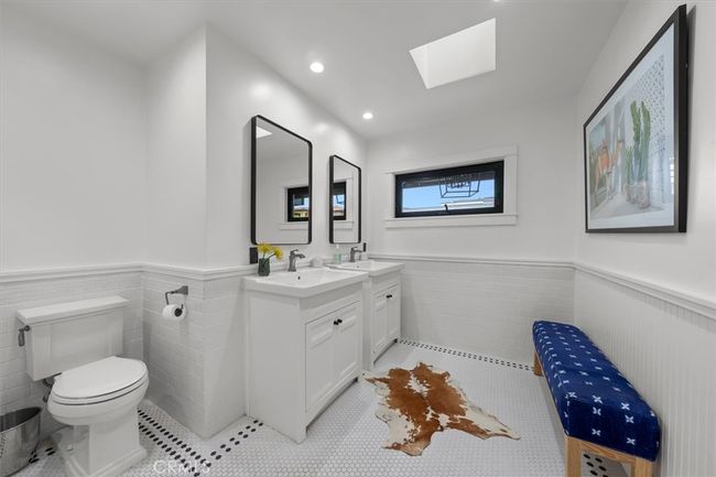 1012 10 Th St, House other with 4 bedrooms, 5 bathrooms and 8 parking in Manhattan Beach CA | Image 37