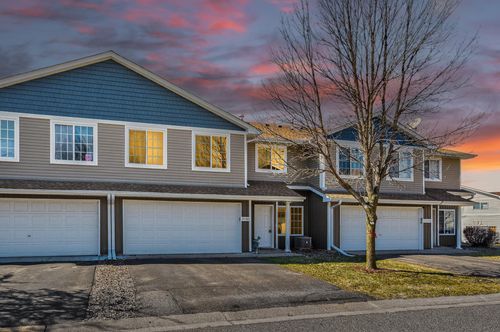 21126 Belgian Ln, Forest Lake, MN, 55025-9225 | Card Image