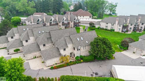 50731 Harbour View Dr S, New Baltimore, MI, 48047-4347 | Card Image