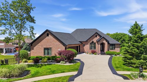 2900 Abbotsbury Ct, Greenwood, IN, 46143-6897 | Card Image
