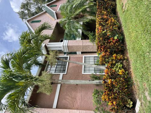 1515-7667 N Wickham Rd, MELBOURNE, FL, 32940-8148 | Card Image