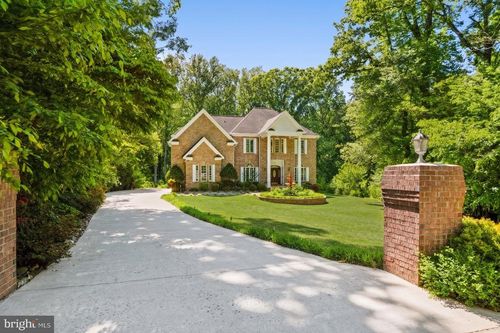 3750 Prosperity Ave, FAIRFAX, VA, 22031-3326 | Card Image