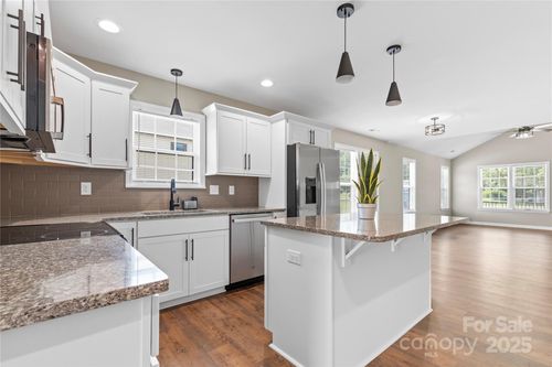 3511 Warlicks Church Rd, Connelly Springs, NC, 28612 | Card Image