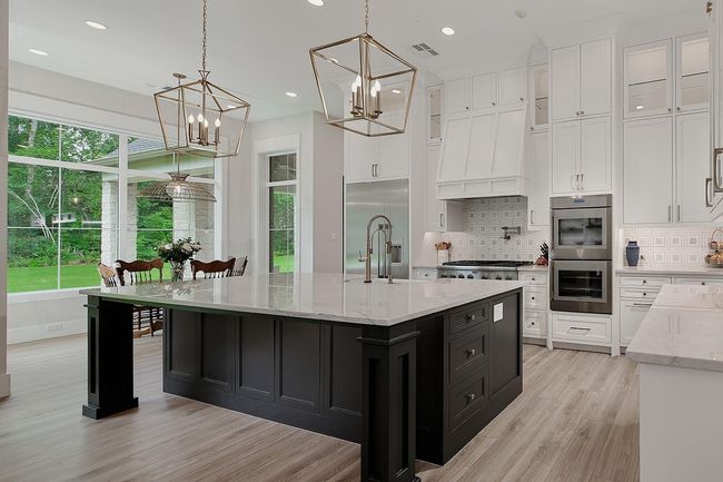 Kitchen | Image 11