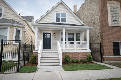 6953 S Elizabeth St, Chicago, IL, 60636-3522 | Card Image