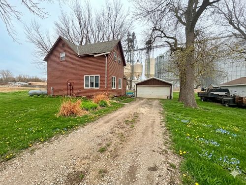 107 S Buckingham St, Hardwick, MN, 56134-4701 | Card Image