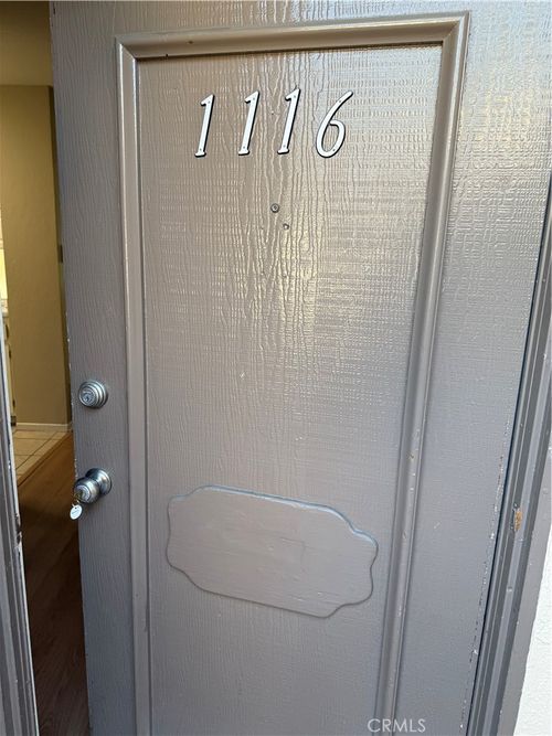 c76q-1116 S Dover Cir, Anaheim, CA, 92805-5944 | Card Image
