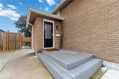 86 Leaside Dr, House other with 3 bedrooms, 2 bathrooms and 4 parking in Welland ON | Image 3