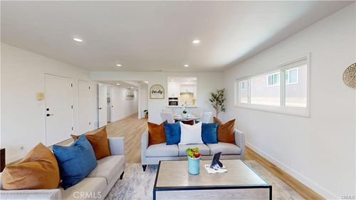 1354 Shadow Ln, Fullerton, CA, 92831-1885 | Card Image