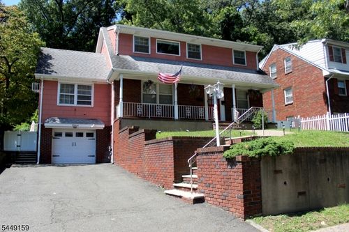 16 W Prospect St, Hawthorne, NJ, 07506-3720 | Card Image