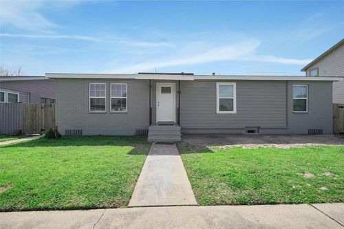 a-9 Becca Ct, Brookshire, TX, 77423-8702 | Card Image