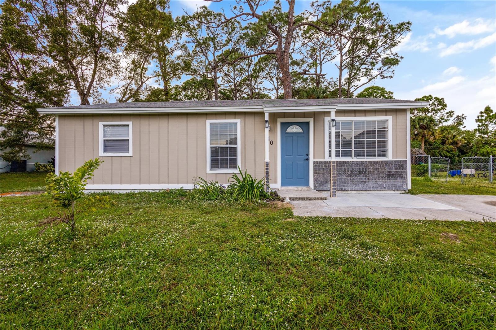 Tunis Rd, Palm Bay, FL 32908