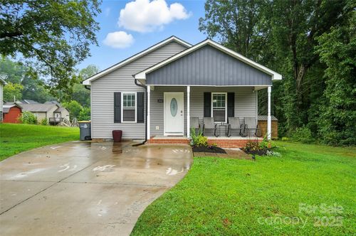 2412 Vale Ave, Kannapolis, NC, 28081-2550 | Card Image