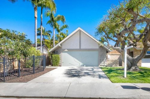 6714 Antilope St, Carlsbad, CA, 92009-5805 | Card Image