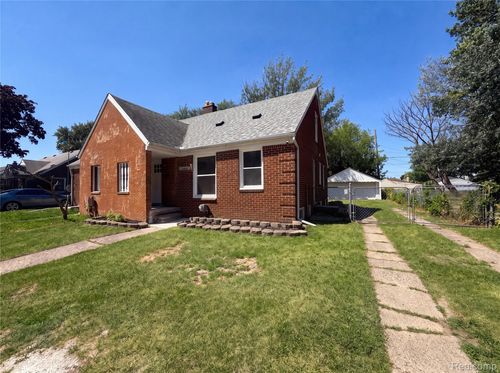 23089 Brittany Ave, Eastpointe, MI, 48021-1849 | Card Image