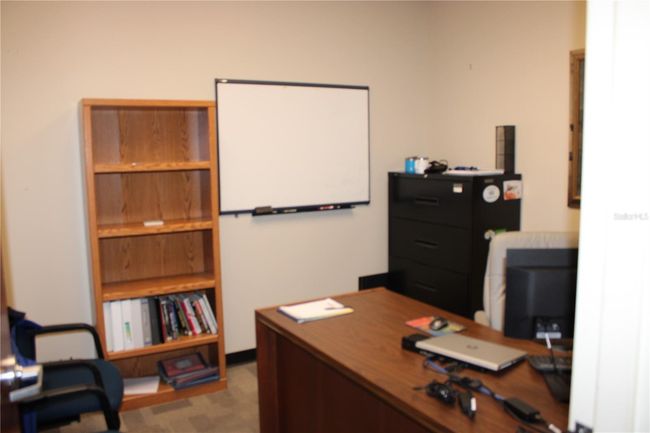 Suite 100 Offices | Image 16