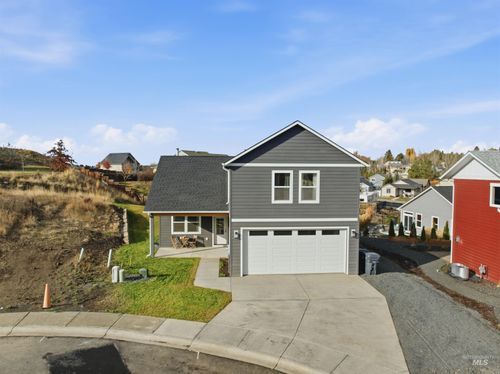 1115 Chelsea Court, Moscow, ID, 83843 | Card Image