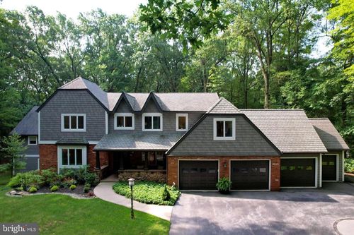 1321 Deerfield Dr, STATE COLLEGE, PA, 16803-2209 | Card Image