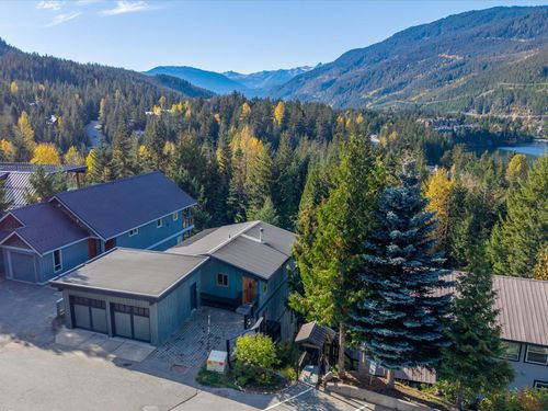 2318 Cayley Close, Whistler, BC, V0N1B2 | Card Image