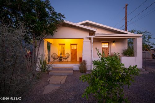 921 S 8th Avenue, Tucson, AZ, 85701 | Card Image